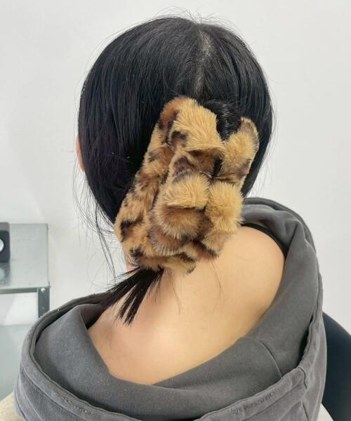 WEGO(ウィゴー)の「WEGO/ファーレオパードスクエアバンス(バレッタ/ヘアクリップ・レディース・ピンク/ブラウン/ベージュ・FREE)」の2枚目の写真