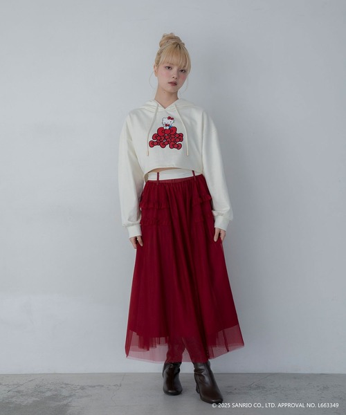 sanrio(サンリオ)の「【HELLO KITTY】ハローキティコラボ プリントショート丈パーカー(パーカー・レディース・ホワイト/グレー・FREE)」の6枚目の写真