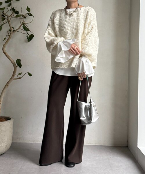 DouDou（ドゥドゥ）の「バルーンカフリブトップス（Tシャツ/カットソー・レディース・ブラック/オフホワイト/ブラウン・FREE）」の4枚目の写真