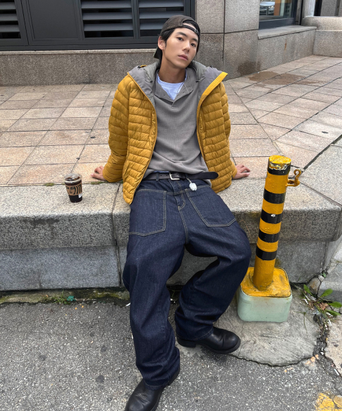 LEIRE（ルアール）の「カーブドワイド生地デニムパンツ[インディゴ]（デニムパンツ・メンズ・その他・MEDIUM/LARGE/X-LARGE）」の2枚目の写真