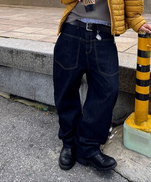 LEIRE（ルアール）の「カーブドワイド生地デニムパンツ[インディゴ]（デニムパンツ・メンズ・その他・MEDIUM/LARGE/X-LARGE）」の17枚目の写真