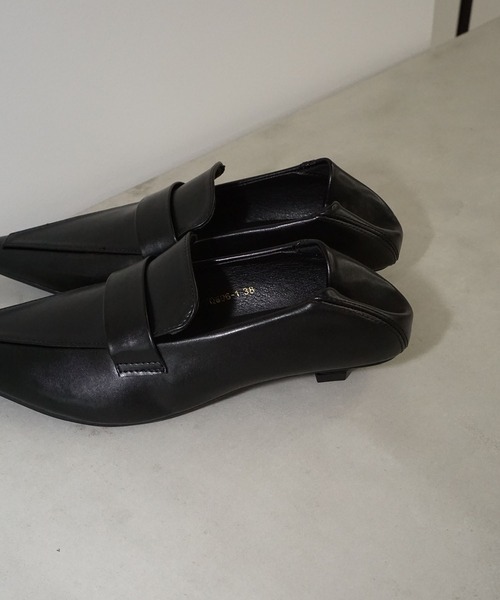 chuclla(チュクラ)の「ポインテッドトゥ ローファーライクパンプス chs25a019(ローファー・レディース・ブラック・36/37/38/39/40)」の9枚目の写真