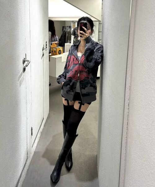 WKNDRS(ウィーキャンドース)の「H.O.F ZIPUP HOODIE (B.CAMO)(パーカー・レディース・その他・X-LARGE/LARGE/MEDIUM)」の9枚目の写真