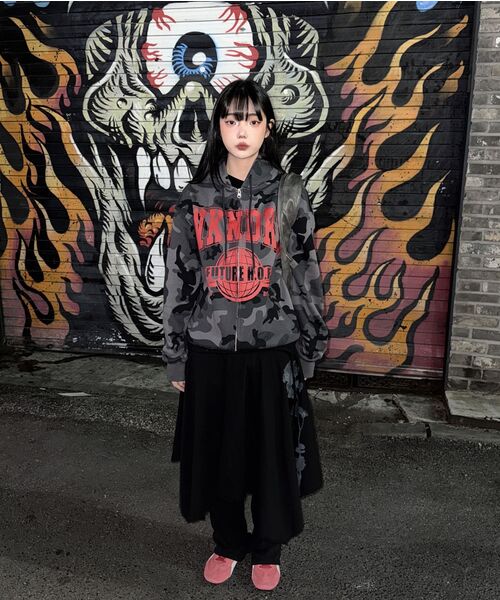 WKNDRS(ウィーキャンドース)の「H.O.F ZIPUP HOODIE (B.CAMO)(パーカー・レディース・その他・X-LARGE/LARGE/MEDIUM)」の13枚目の写真