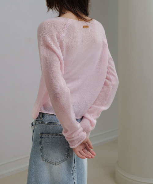 ANDNEEDS(アンドニーズ)の「Boat neck sheer knit (baby pink)(ニット/セーター・レディース・その他・FREE)」の4枚目の写真