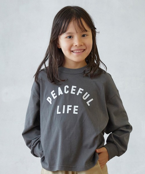 FOV（フォブ）の「FOV/フォブ PEACEFUL LIFE L/S Tシャツ（Tシャツ/カットソー・キッズ・ホワイト/チャコールグレー/ブラック・M/L/XL）」の3枚目の写真