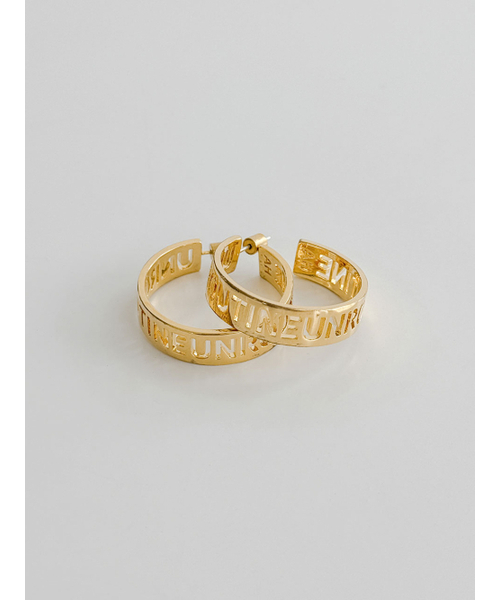 August Harmony(オーガストハーモニー)の「Big Unroutine Hoop Earring - Gold(ピアス(両耳用)・レディース・その他・FREE)」の2枚目の写真