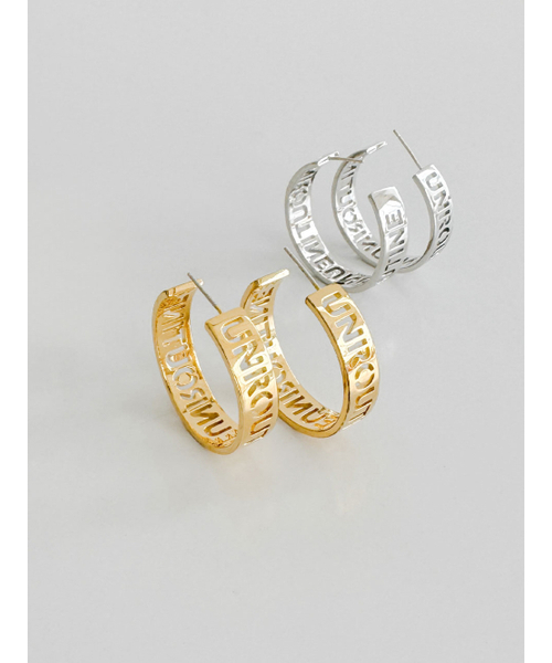 August Harmony(オーガストハーモニー)の「Big Unroutine Hoop Earring - Gold(ピアス(両耳用)・レディース・その他・FREE)」の3枚目の写真