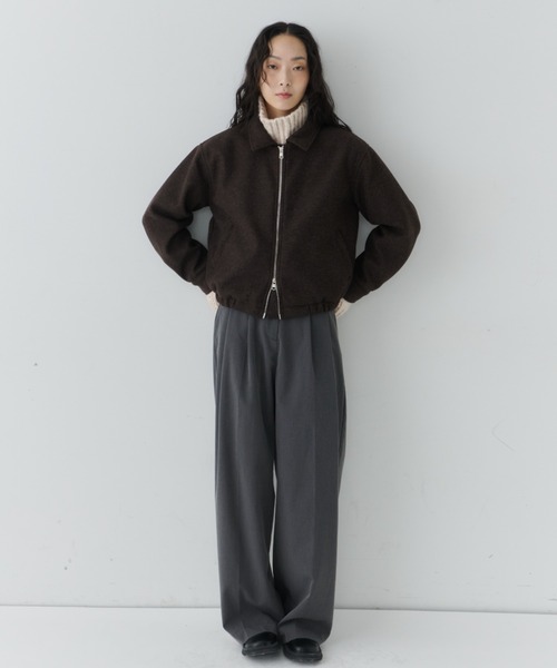 NUJOH（ヌゾ）の「Modern Zip Short Jacket / モダンジップショートジャケット（ブルゾン・レディース・チャコールグレー/ブラウン/ライトベージュ・FREE）」の16枚目の写真