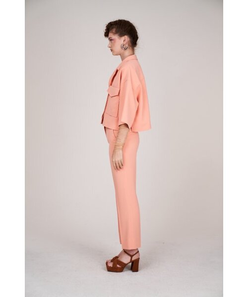 GREEDILOUS(グリディアス)の「ブーツカットパンツ(スラックス・レディース・その他・SMALL/MEDIUM/LARGE/X-SMALL)」の2枚目の写真