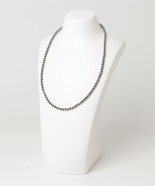 ERICKA NICOLAS BEGAY（エリッカ ニコラス ビゲイ）の「【ERICKA NICOLAS BEGAY】 NAVAJO PEARL NECKLACE / 5-60（ネックレス・メンズ・シルバー系2・60）」の2枚目の写真