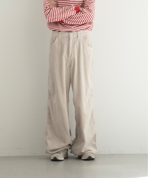 KAIKO(カイコー)の「KAIKO Colored cord wides(その他パンツ・メンズ・ライトベージュ・2/1/3)」の1枚目の写真