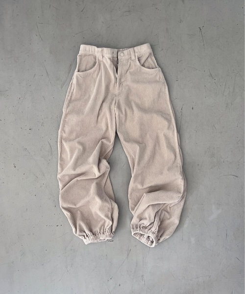 KAIKO(カイコー)の「KAIKO Colored cord wides(その他パンツ・メンズ・ライトベージュ・2/1/3)」の10枚目の写真
