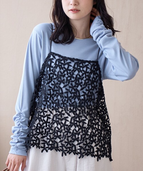 coen（コーエン）の「フラワーレースキャミソール（キャミソール・レディース・ブラック/オフホワイト・FREE）」の2枚目の写真
