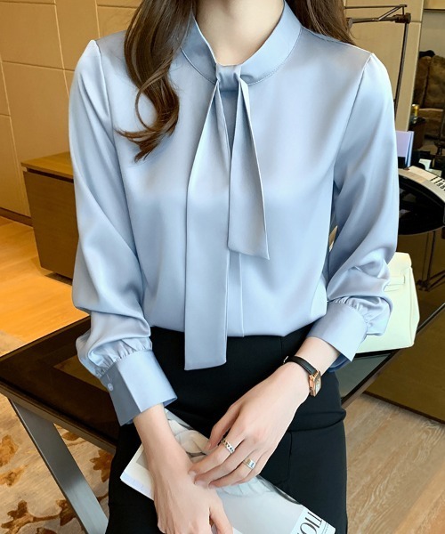 ONEP STAR(ワンピスター)の「リボンタイハイネックブラウス(シャツ/ブラウス・レディース・ホワイト/モカ/ブルー・MEDIUM/LARGE)」の12枚目の写真