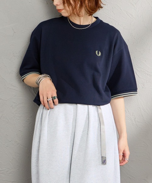 FRED PERRY（フレッドペリー）の「[FRED PERRY/フレッドペリー] 別注 ツインティップライン ワイドシルエット 鹿の子Tシャツ（Tシャツ/カットソー・レディース・ネイビー/オートミール/ブラック/ホワイト・L/M/S）」の4枚目の写真