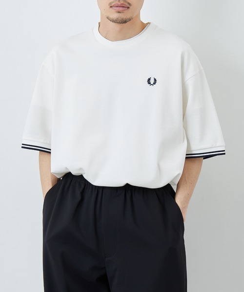 FRED PERRY — двустрочный twin-tipped поло «Deer Child» футболка