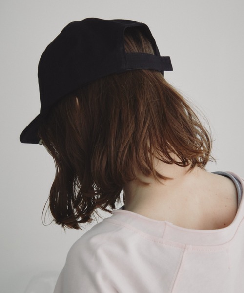 Auntie Rosa Holiday(アンティローザホリデー)の「NEEDSロゴキャップ(キャップ・レディース・ブラック/ライトブルー/ネイビー・FREE)」の9枚目の写真
