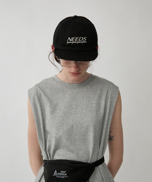 Auntie Rosa Holiday(アンティローザホリデー)の「NEEDSロゴキャップ(キャップ・レディース・ブラック/ライトブルー/ネイビー/ブラウン/グレー・FREE)」の16枚目の写真