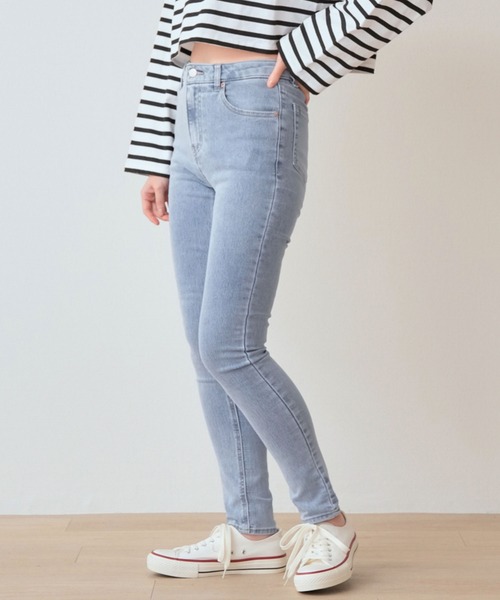 .WORKS(ドットワークス)の「スーパーストレッチデニム スキニーパンツ 股下 70㎝(デニムパンツ・レディース・ブルー系/ダークグレー/ブルー・67/64/61)」の16枚目の写真