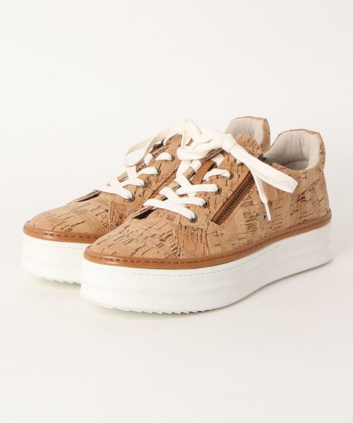 cava cava（サヴァサヴァ）の「◆cava cava（サヴァサヴァ）◆　厚底スニーカー  1550009（スニーカー・レディース・ブラック/ホワイト/ピンク/ガンメタ/ブロンズ/ゴールド/ベージュ・S/L/M/LL）」の4枚目の写真