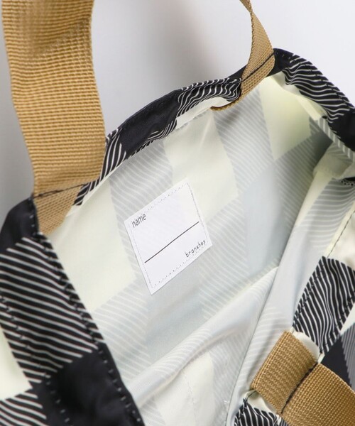 BRANSHES（ブランシェス）の「持ち手付き巾着（バックパック/リュック・キッズ・ブラック/ベージュ・FREE）」の7枚目の写真