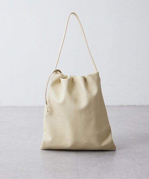 Whim Gazette（ウィムガゼット）の「【Hoaw.】ギャザーショルダーバッグ（ショルダーバッグ・レディース・ブラック/アイボリー・FREE）」の15枚目の写真