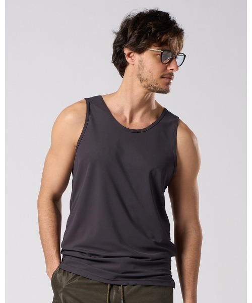 wjk(ダヴルジェイケイ)の「cool tank top(タンクトップ・メンズ・チャコールグレー/ブラック/ホワイト・SMALL/MEDIUM/LARGE/X-LARGE)」の3枚目の写真