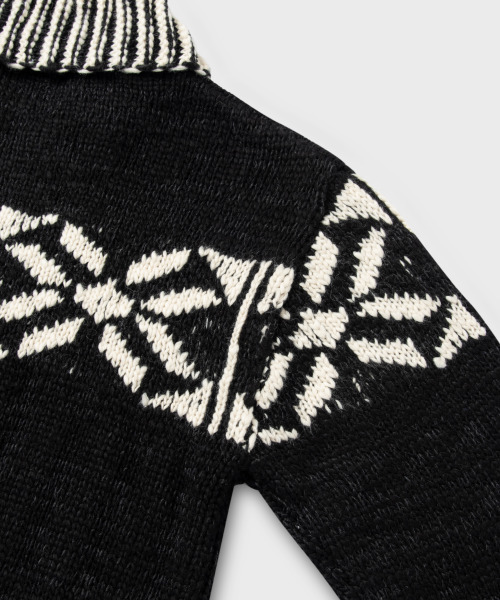 NONBLANK(ノンブランク)の「コウィチャン ジップアップカーディガン_BLACK(ニット/セーター・メンズ・ブラック・M/L/XL)」の7枚目の写真