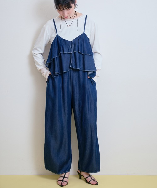 LHELBIE(レルビエ)の「デニムフリルキャミサロペット(サロペット/オーバーオール・レディース・インディゴブルー/ブラック/ブルー・M)」の20枚目の写真