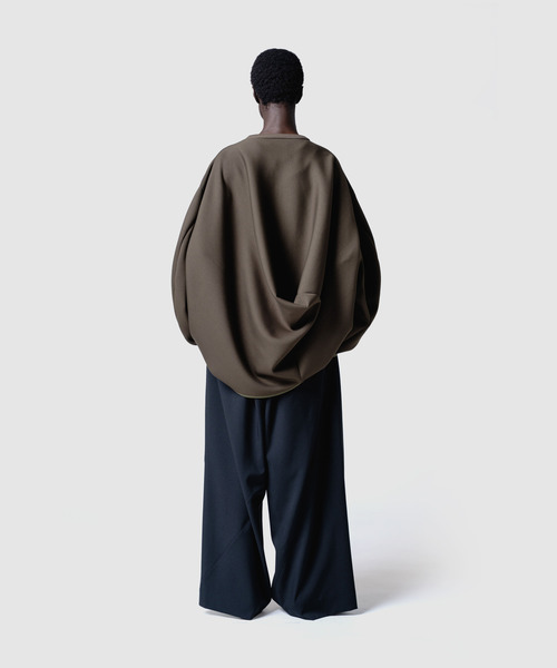 yoshiokubo（ヨシオクボ）の「yoshiokubo ヨシオクボ / BUMPY STRETCH SWEAT TOP バンピーストレッチスウェットトップス / YKS26802（スウェット・メンズ・カーキ/ネイビー・FREE）」の5枚目の写真