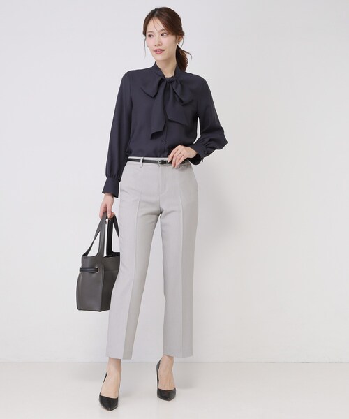 COUP DE CHANCE（クードシャンス）の「【手洗い可／日本製／スーツ可】センタープレス ストレートパンツ（その他パンツ・レディース・ブラック/ライトグレー/ピンク・34/36/38/40/42）」の6枚目の写真