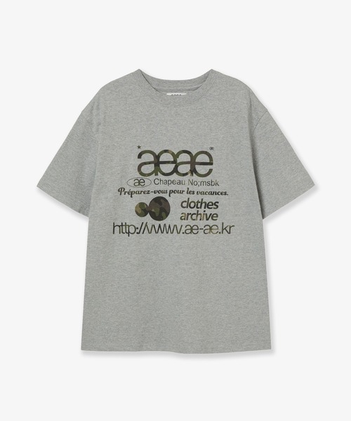 aeae(エーイーエーイー)の「WEB LOGO T-SHIRTS(Tシャツ/カットソー・レディース・ホワイト×ブルー/ホワイト系その他/ホワイト/ブラック系その他/ホワイト系その他2/オートミール/グレー系その他/ブラック・LARGE/MEDIUM/SMALL)」の1枚目の写真