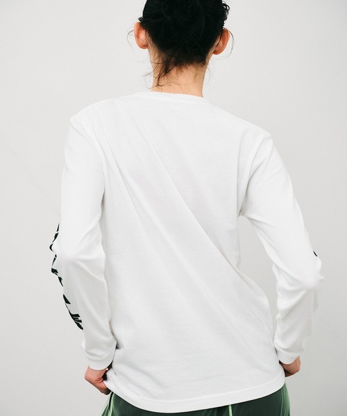 NOISE MAKER(ノイズメーカー)の「スリーブロゴプリントロンTEE(Tシャツ/カットソー・レディース・ホワイト/ブラック・M/S/XS)」の6枚目の写真