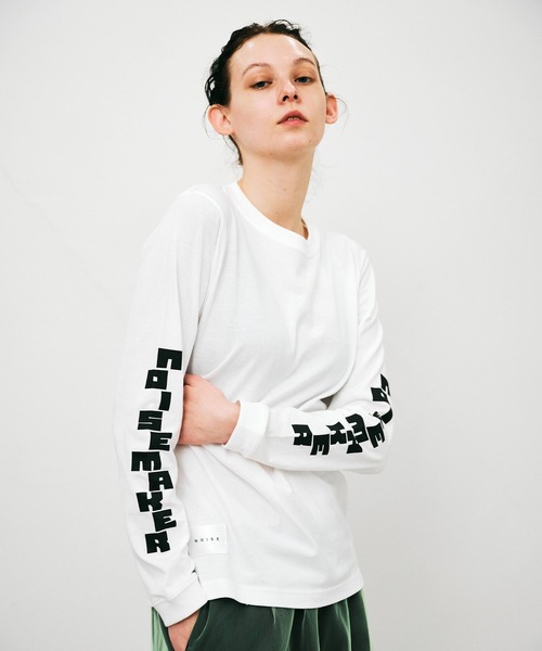 NOISE MAKER(ノイズメーカー)の「スリーブロゴプリントロンTEE(Tシャツ/カットソー・レディース・ホワイト/ブラック・M/S/XS)」の5枚目の写真