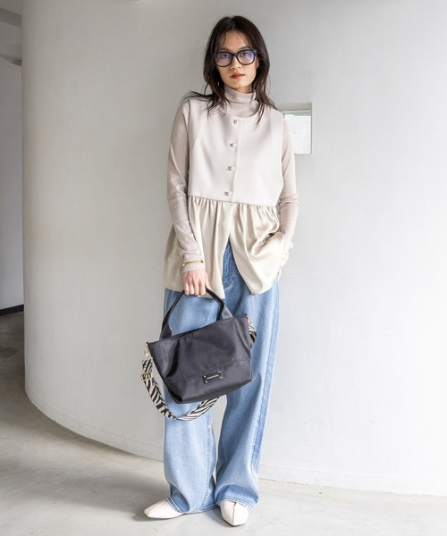 Elura（エルーラ）の「撥水2WAYトートS/646440（ショルダーバッグ・レディース・カーキ/ブラック/クリーム/グレー・FREE）」の7枚目の写真