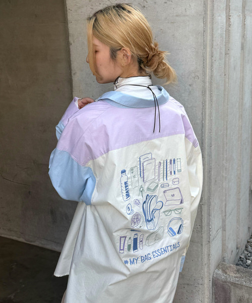 DOUBLE NAME（ダブルネーム）の「#MY BAG ESSENCIALS BACK刺しゅうシャツ（Tシャツ/カットソー・レディース・オフホワイト/ブルー系その他・FREE）」の8枚目の写真