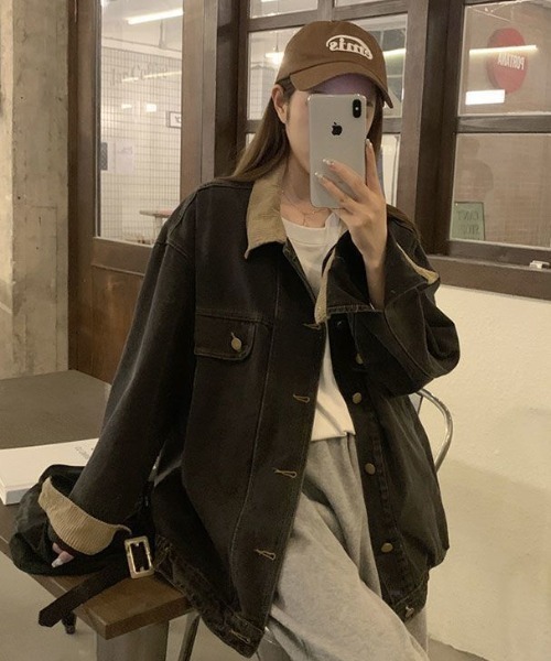 LAC-VERT（ラック・ヴェール）の「コーデュロイ襟デニムジャケット（デニムジャケット・レディース・ブラック・MEDIUM/LARGE）」の6枚目の写真