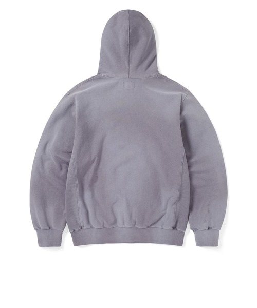thisisneverthat(ディスイズネバーザット)の「Overdyed Embroidery Hoodie(パーカー・メンズ・チャコール/サンドグレー/パープル系その他・L/M/S/XL)」の7枚目の写真