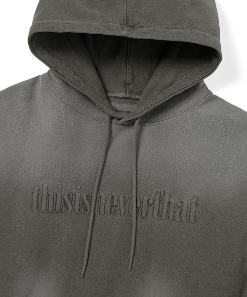 thisisneverthat(ディスイズネバーザット)の「Overdyed Embroidery Hoodie(パーカー・メンズ・チャコール/サンドグレー/パープル系その他・L/M/S/XL)」の8枚目の写真