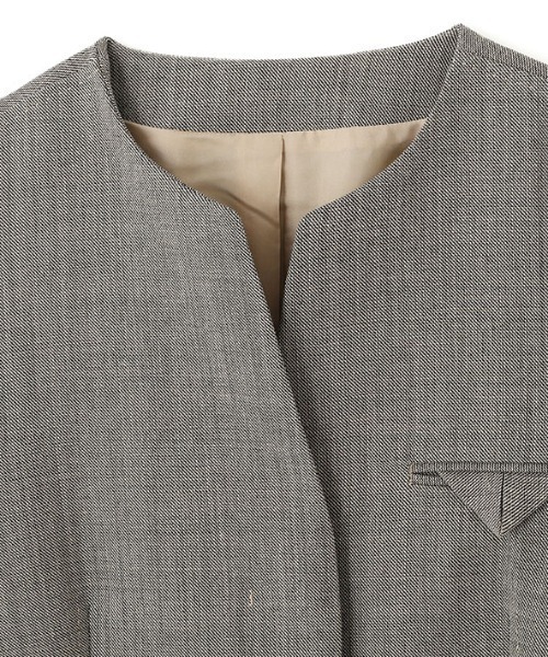 ETRE TOKYO（エトレトウキョウ）の「SANTEコンストラクティブジャケット（ノーカラージャケット・レディース・グレー/ネイビー・S/M）」の15枚目の写真