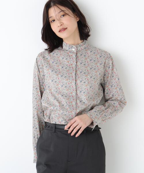 human woman(ヒューマンウーマン)の「【ウォッシャブル】スタンドフリルブラウス(シャツ/ブラウス・レディース・ケリーグリーン/ホワイト系その他3・MEDIUM)」の1枚目の写真