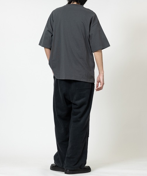 MARVEL(マーベル)の「【15】〔MARVEL/マーベル〕マーベルコミックプリント 半袖Tシャツ キャプテンアメリカ&スパイダーマン(Tシャツ/カットソー・メンズ・ブラック系1/ホワイト系2/ホワイト系1/ブラック系2・X-LARGE/LARGE/MEDIUM)」の16枚目の写真