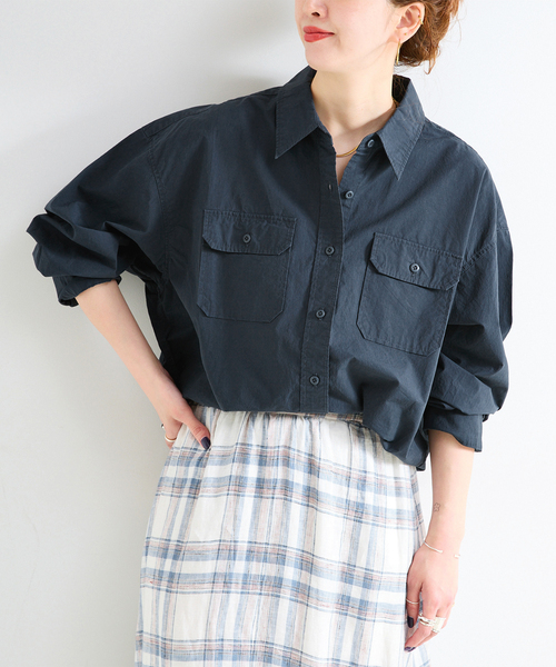 B.C STOCK(ベーセーストック)の「【WEB+一部店舗限定】ウォッシャブル / バイオウォッシュ2WAYシャツ(シャツ/ブラウス・レディース・カーキ/ネイビー/ベージュ・FREE)」の1枚目の写真