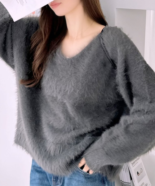 Ada.（エイダ）の「バック リボン Vネック シャギー ニット（ニット/セーター・レディース・ブラウン/チャコール/グレイッシュベージュ/アイボリー・FREE）」の13枚目の写真