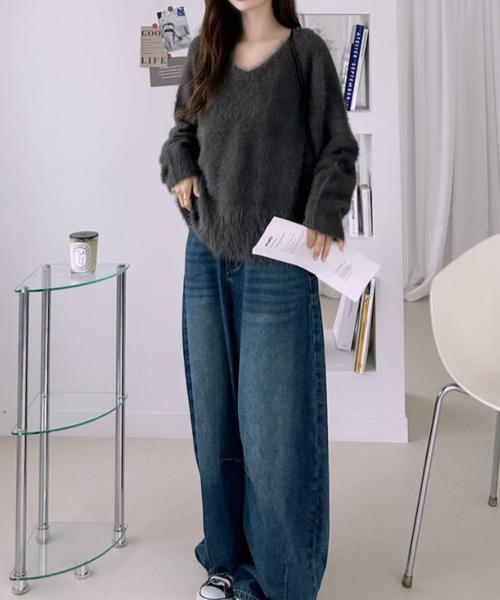 Ada.（エイダ）の「バック リボン Vネック シャギー ニット（ニット/セーター・レディース・ブラウン/チャコール/グレイッシュベージュ/アイボリー・FREE）」の15枚目の写真