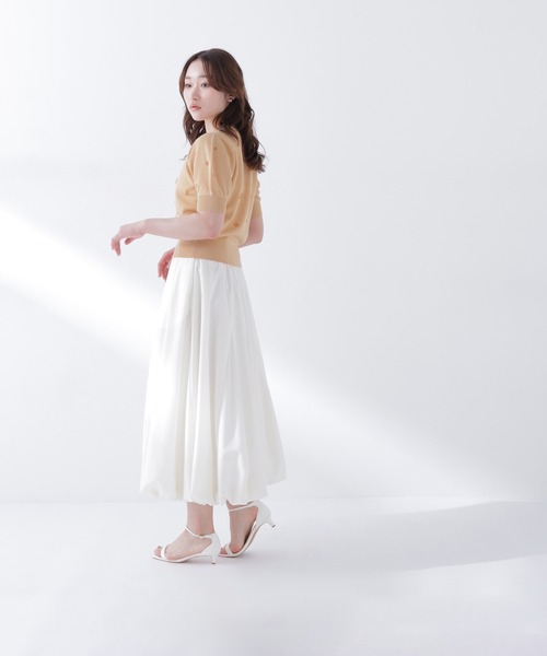 NATURAL BEAUTY BASIC(ナチュラルビューティーベーシック)の「【Oggi.jp掲載】【PS/低身長サイズ】マチバルーンスカート(スカート・レディース・ブルー系その他2/ブラック/オフホワイト・MEDIUM/P/S)」の4枚目の写真