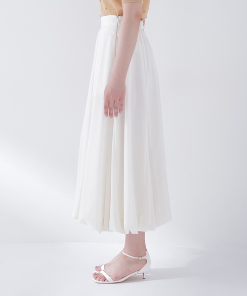 NATURAL BEAUTY BASIC(ナチュラルビューティーベーシック)の「【Oggi.jp掲載】【PS/低身長サイズ】マチバルーンスカート(スカート・レディース・ブルー系その他2/ブラック/オフホワイト・MEDIUM/P/S)」の15枚目の写真