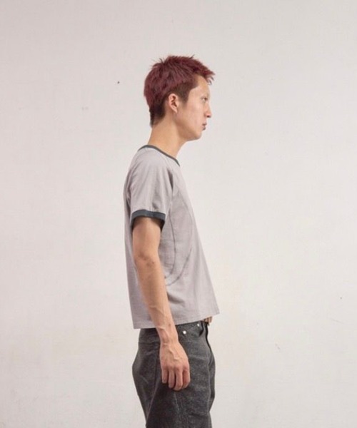 NVRFRGT（ネヴァーフォーゲット）の「Panelled Half Sleeve Ringer T-Shirt（Tシャツ/カットソー・メンズ・グレー/ベージュ・1/3/2）」の6枚目の写真