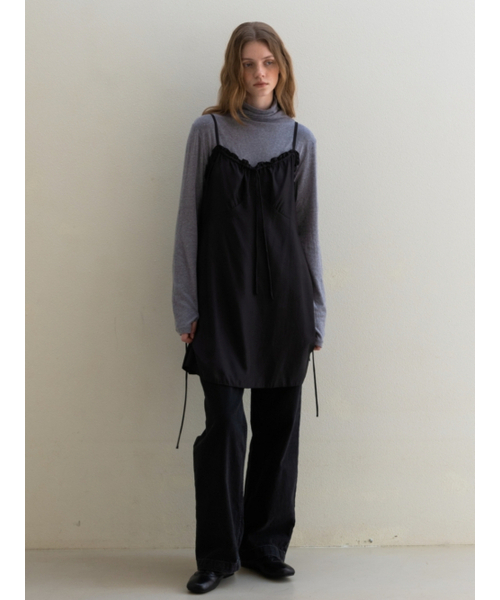 UNNOUT(アナウト)の「SILKY RUFFLE DRESS BLACK(ワンピース・レディース・その他・SMALL/MEDIUM)」の6枚目の写真